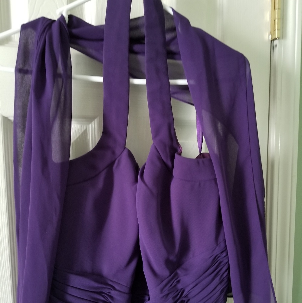 Dress - Picture 2 of 3
